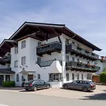 Alpen Glueck Lisa Garni Hotel 4*