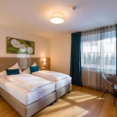 Alpen Glueck Lisa Garni Hotel