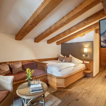 Alpen Glueck Lisa Garni Отель 4*