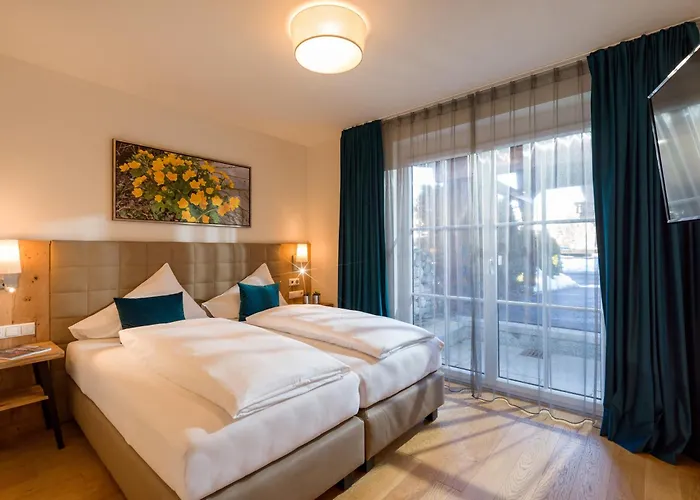 Hotel Alpen Glueck Lisa Garni