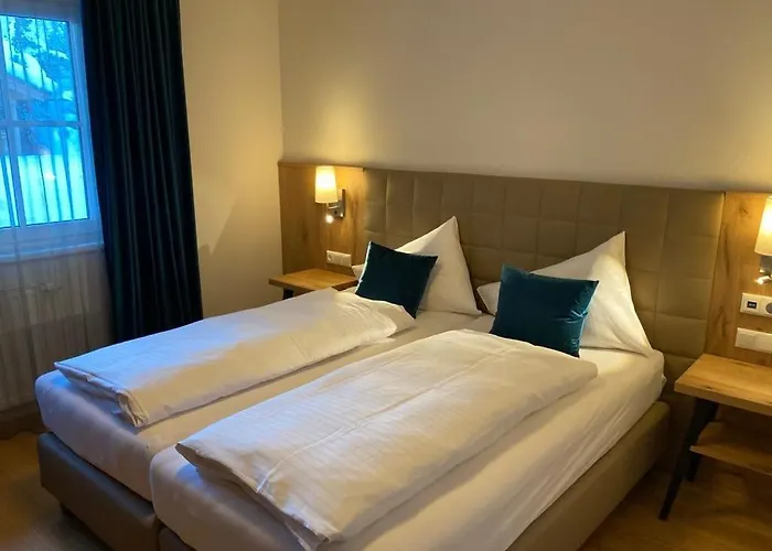 Alpen Glueck Lisa Garni Hotel 4*