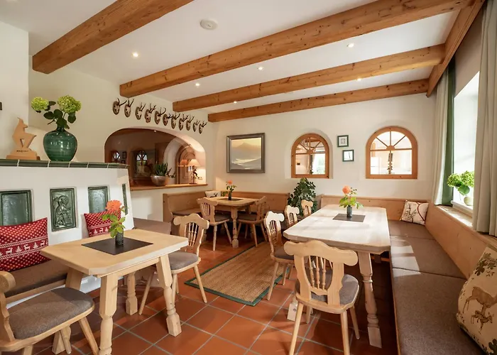 Alpen Glueck Lisa Garni Hotel