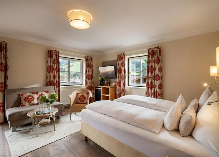 Alpen Glueck Lisa Garni Отель Кирхберг