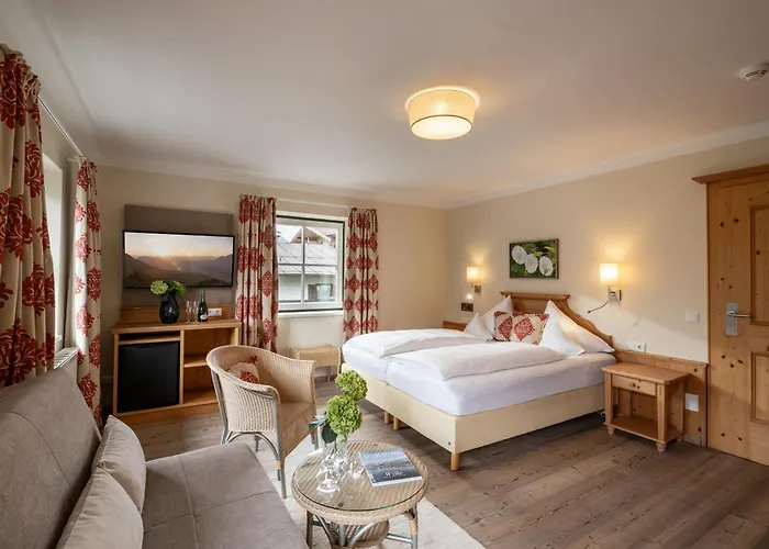 Alpen Glueck Lisa Garni Отель Кирхберг